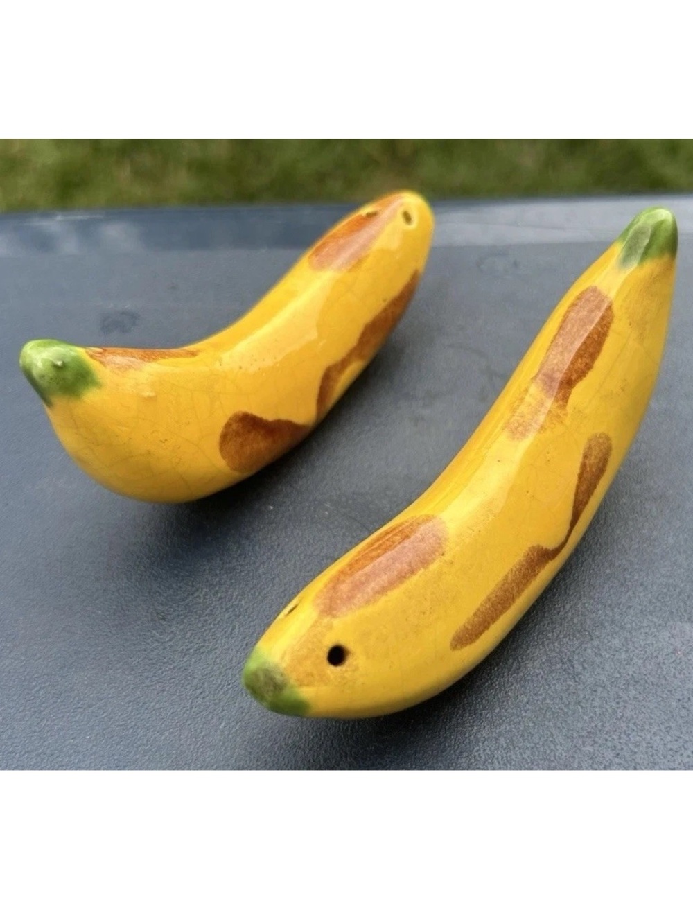 VINTAGE SPOTTED BANANAS SALT AND PEPPER SHAKERS